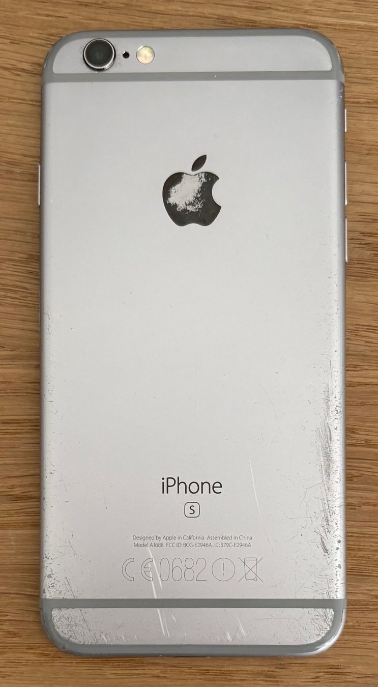 Apple Telefoni cellulari / Smartphones: Apple iPhone 6s | 128 GB | Spacegrau – Usato da Zürich venduto da Gaikokujin 6