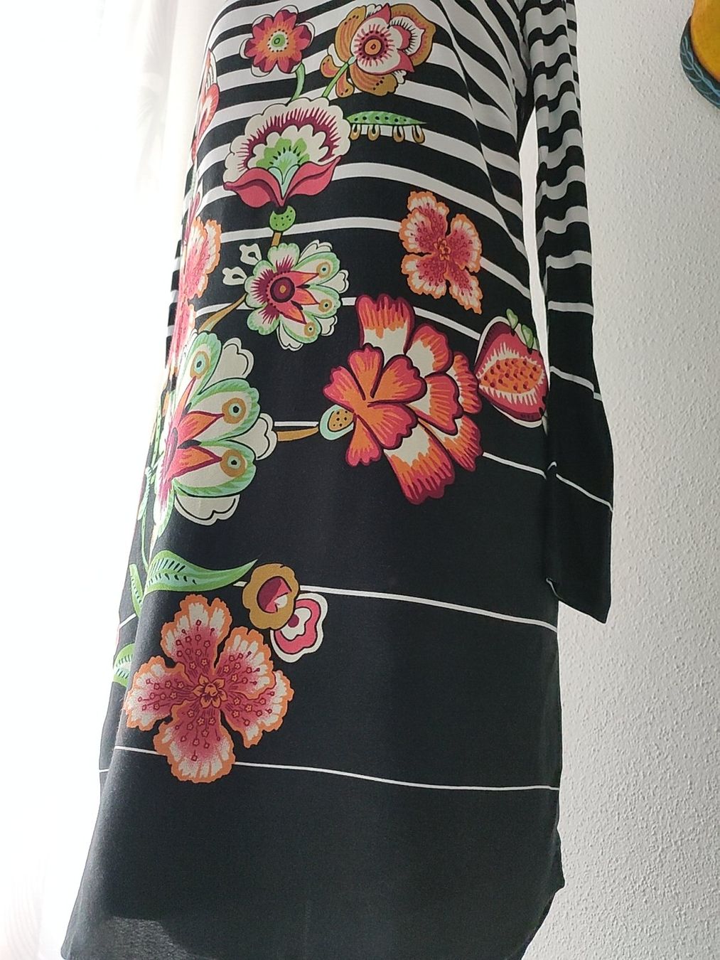 Desigual Vestiti: Desigual Kleid – Usato da Hochdorf venduto da Berry005 4