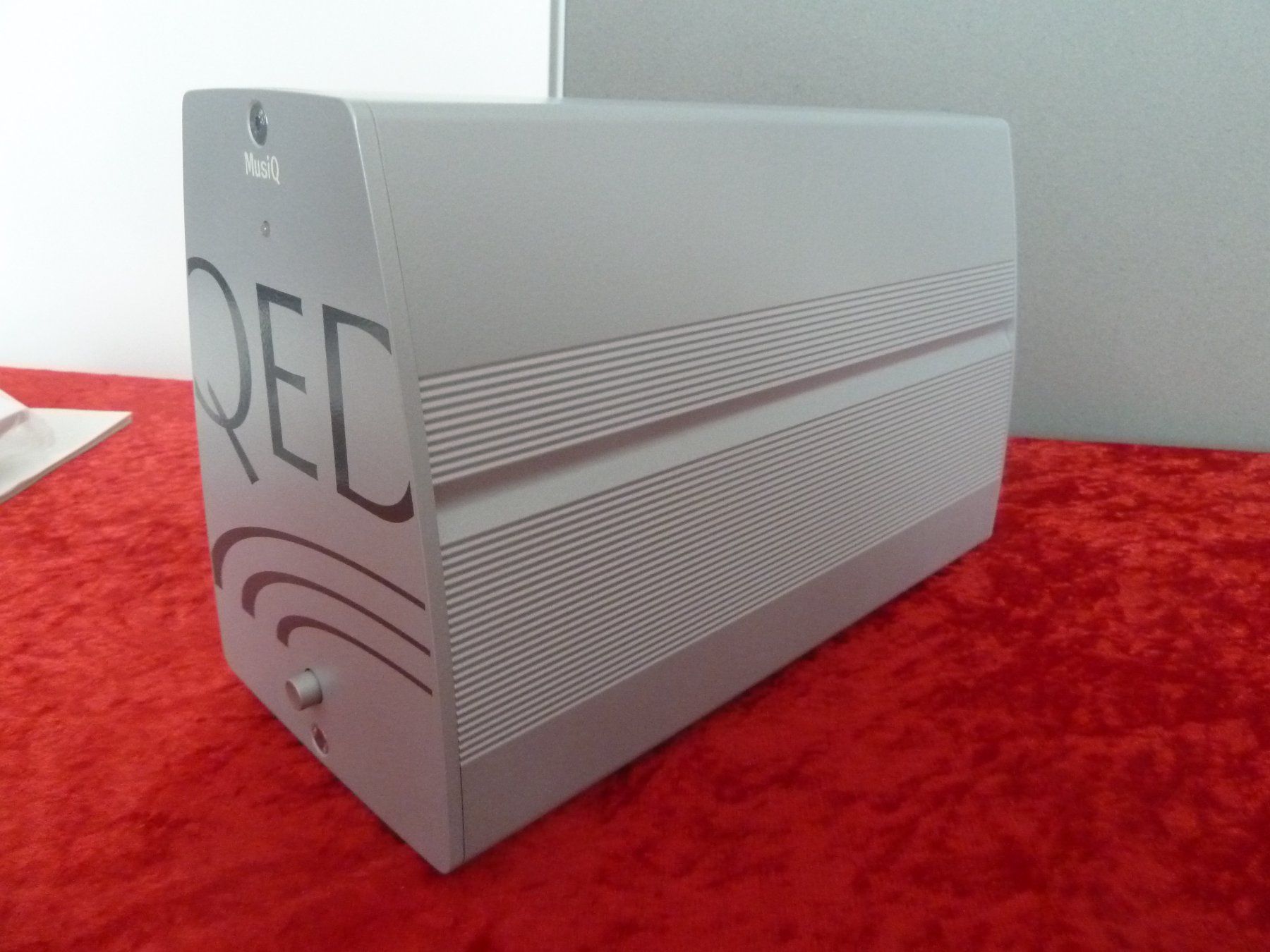 Amplificatori: MusiQ  QED Multiroom System MQ 1904 – Nuovo (secondo la descrizione) da Affoltern am Albis venduto da Sennrtv 1