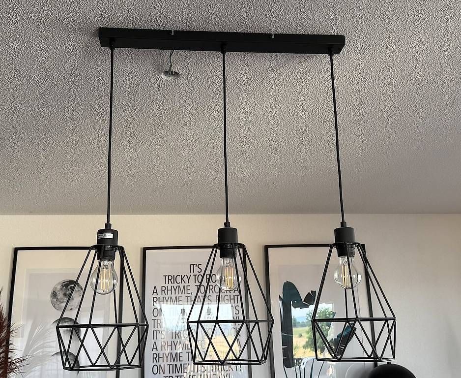 Kronleuchter & Deckenlampen: Pendelleuchte schwarz – Gebraucht aus Plaffeien von vany95