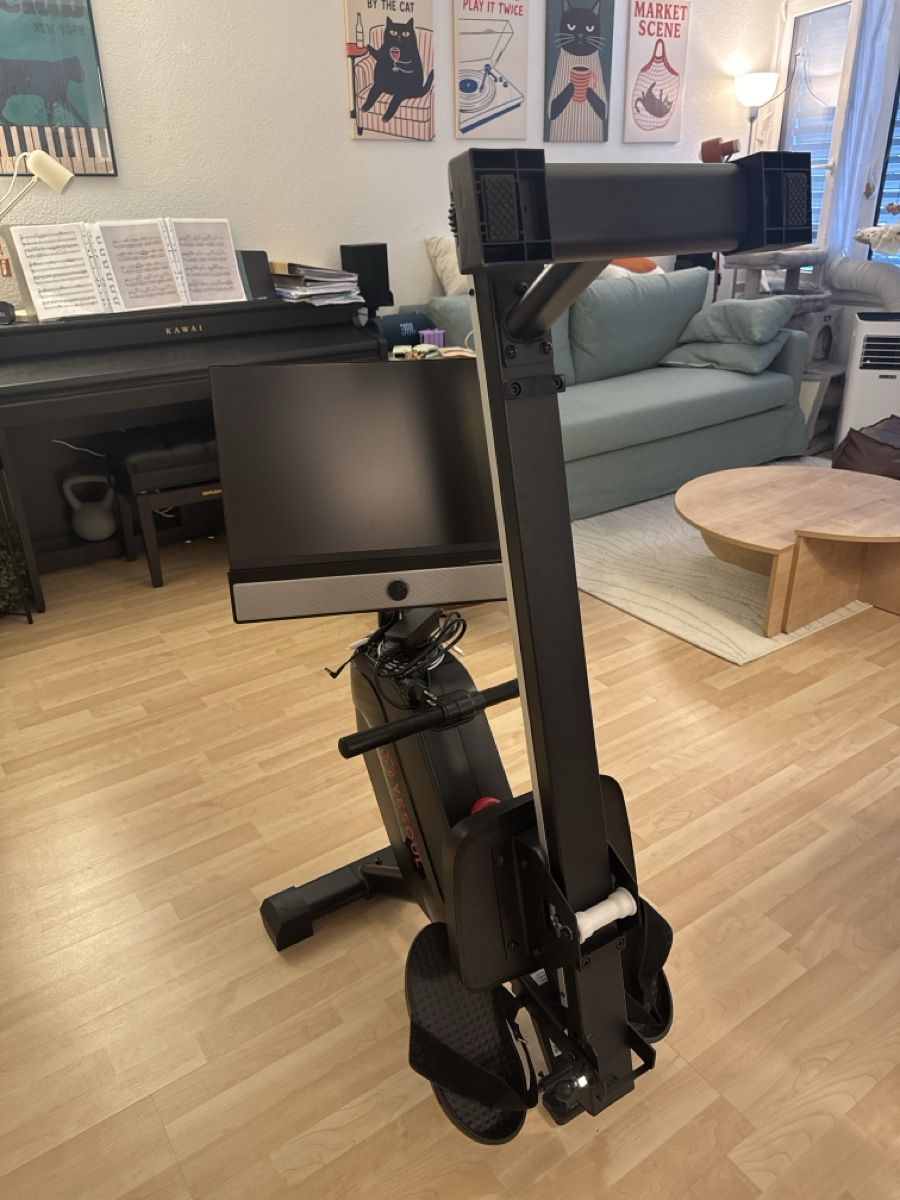 Decathlon Hometrainer: YESOUL R1 Plus Foldable Rowing Machine with 21,5" screen – Usato da Zürich venduto da Catachii 2