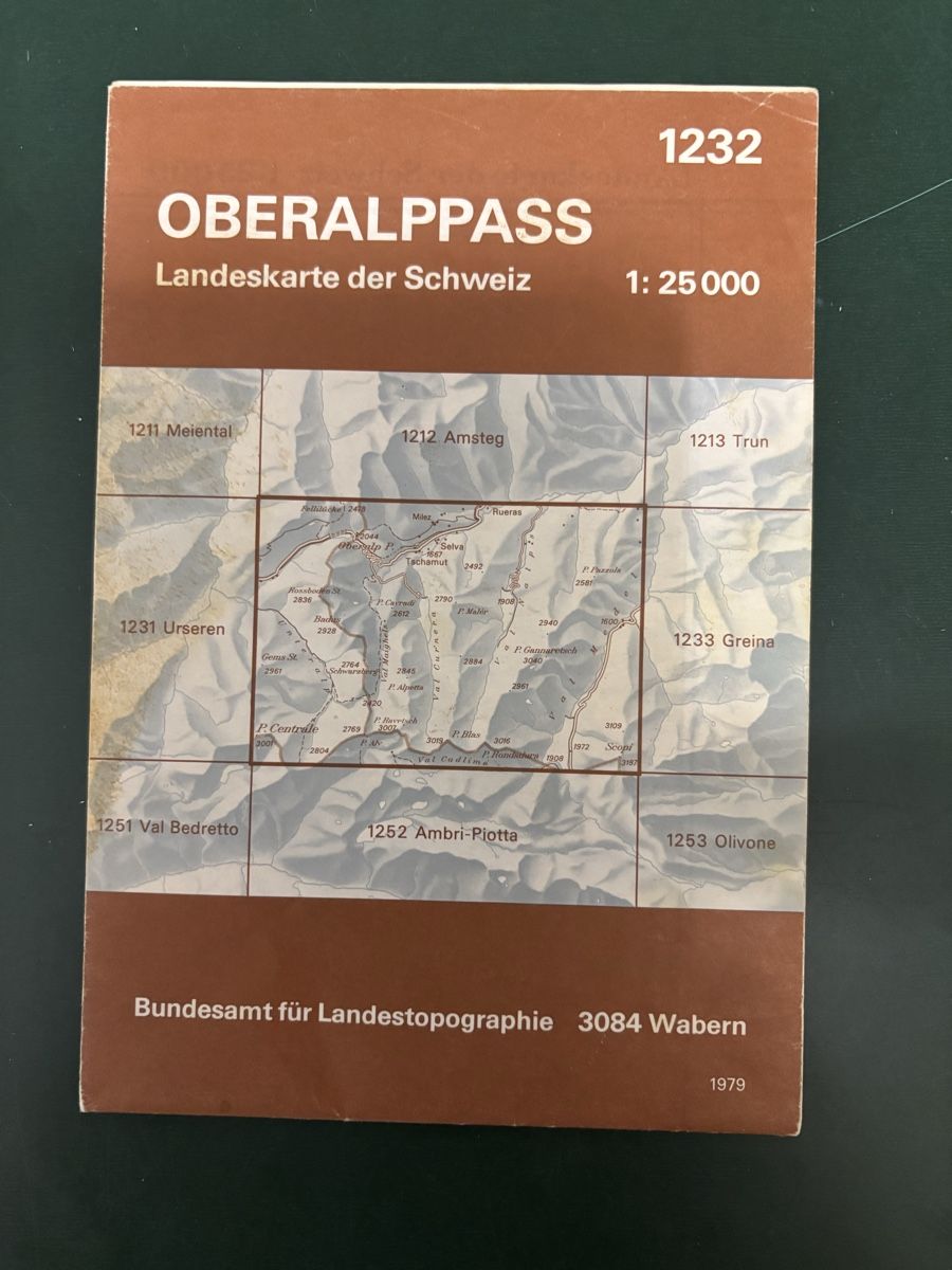 Cartine & Atlanti: Wanderkarte Oberalppass – Usato da Gipf-Oberfrick venduto da mapfi5