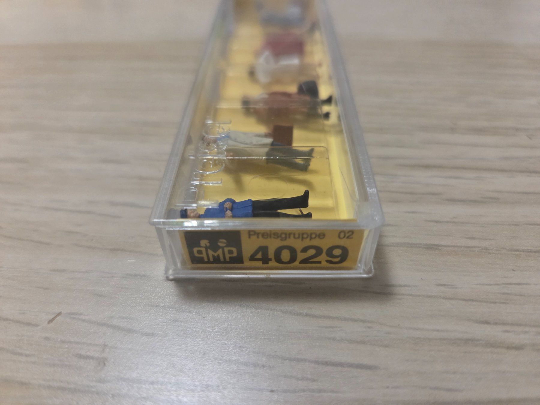 Preiser Modellini di ferrovie: Preiser 4029 H0 – Nuovo e nell'imballaggio originale da St-Aubin-Sauges venduto da Lo_Go 1