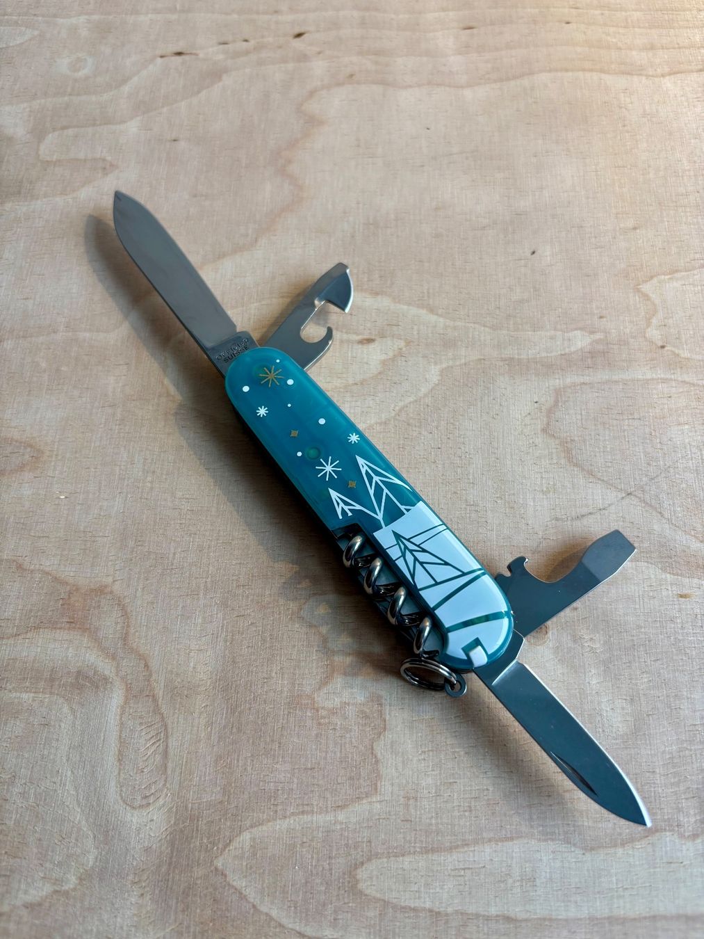Victorinox Taschenmesser: Victorinox Winter Magic von 2024 – Neu (gemäss Beschreibung) aus Pfungen von bayside01 3