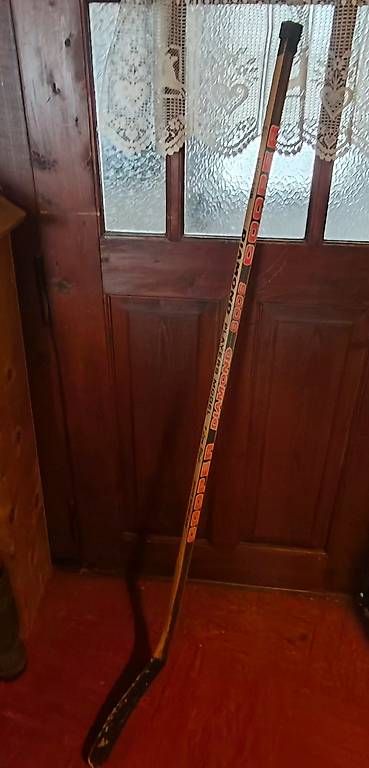 Bastoni & Pale: Eishockeystock – Usato da Zernez venduto da Hansandy