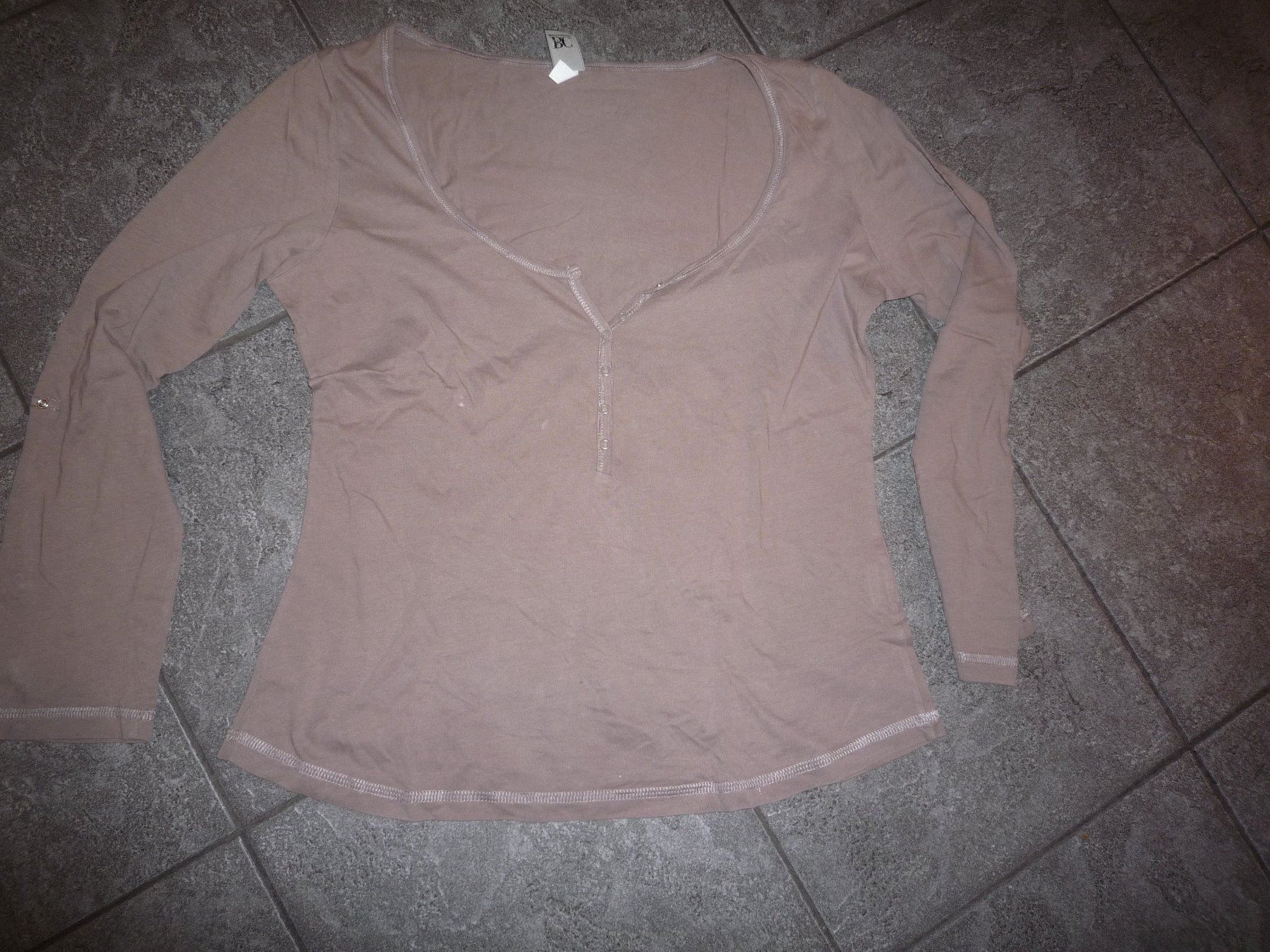 T-shirt: LEICHTES SHIRT GR.38 – Usato da Andwil SG venduto da schmei