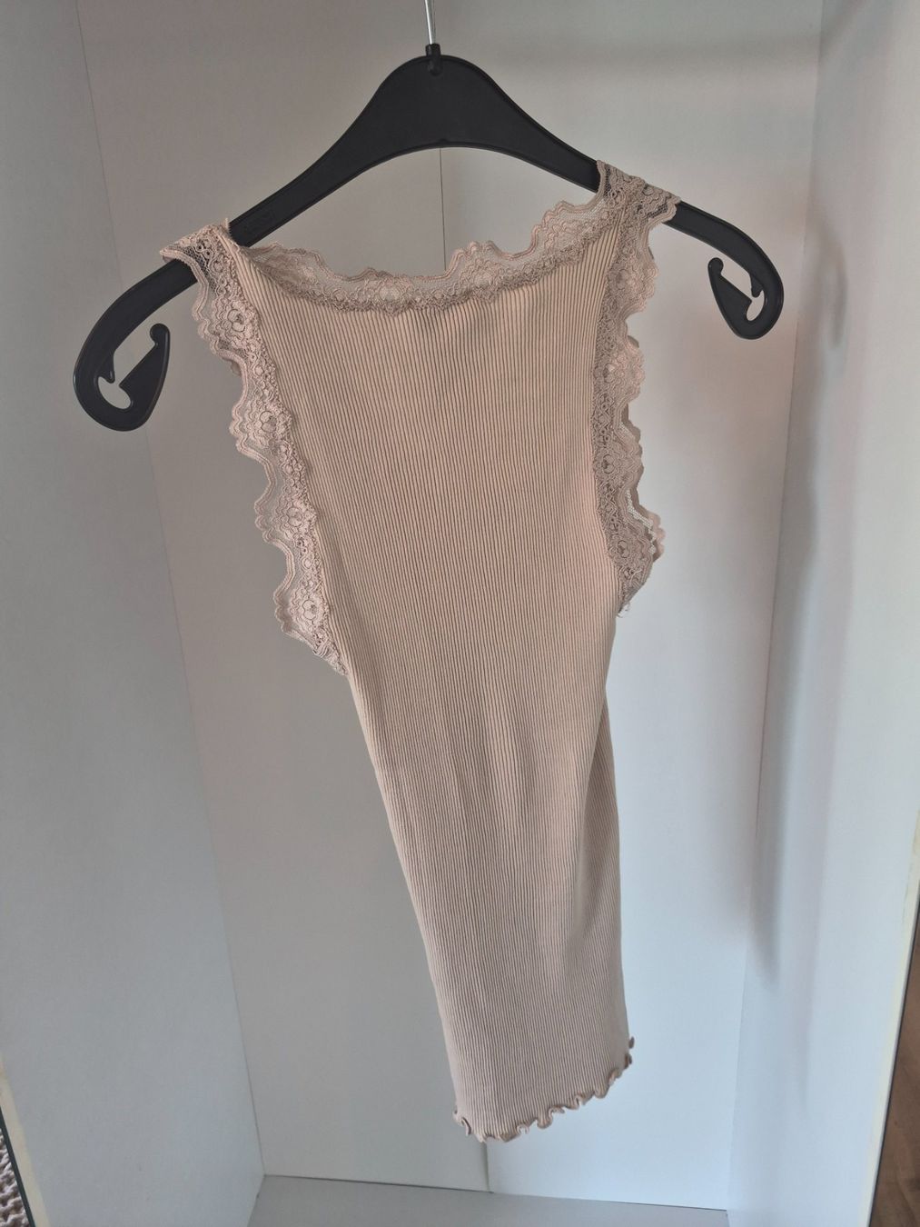Rosemunde Top: Rosemunde Top, Spitze beige Grösse S – Usato da Rapperswil SG venduto da Sunshine1117 1