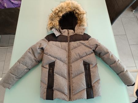 Fast neue, schöne Daunenjacke 128, Reflektorstreifen
