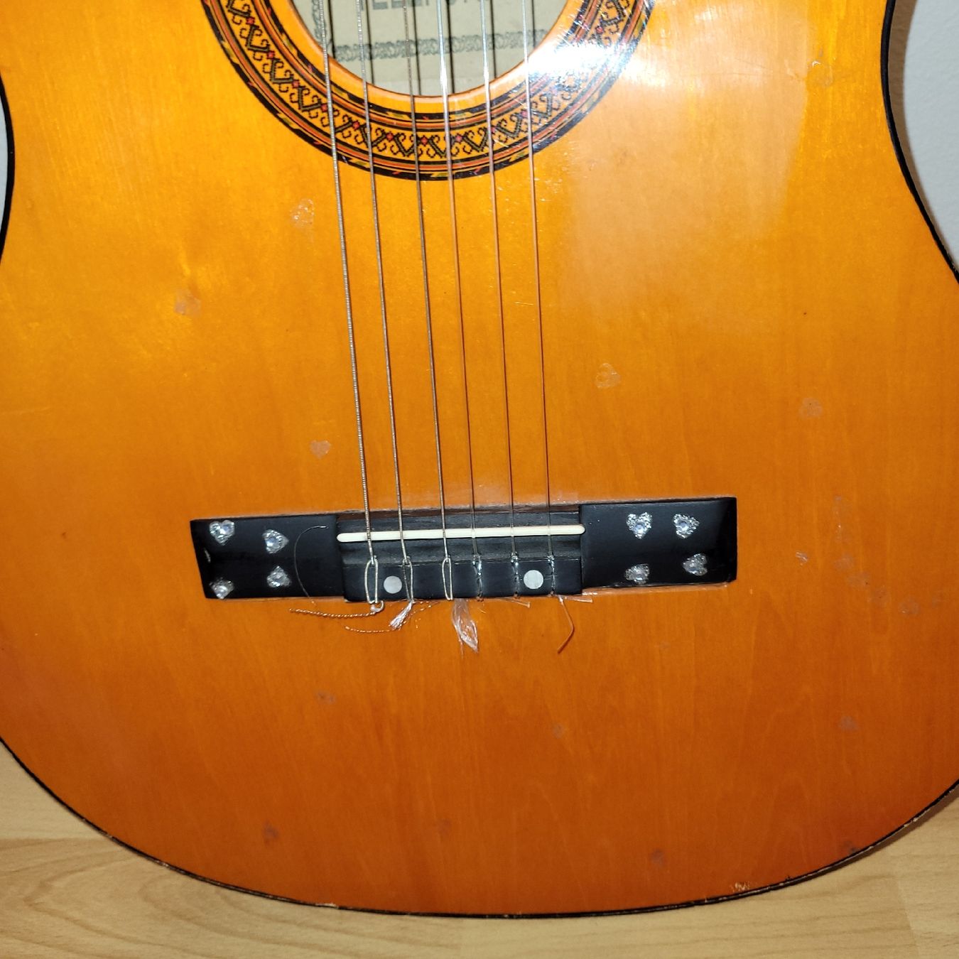 Strumenti musicali: gitarre instrument – Usato da Reichenburg venduto da AK307 1