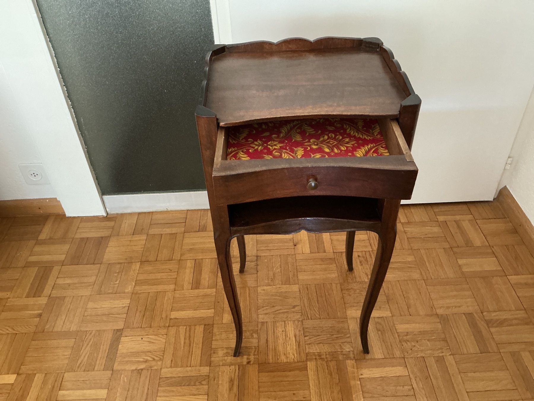 Tables de nuit: Table de chevet – D'occasion à Genève par anne4317salette 4