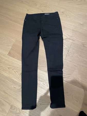Esprit Jeggins Grösse 34/30 schwarz