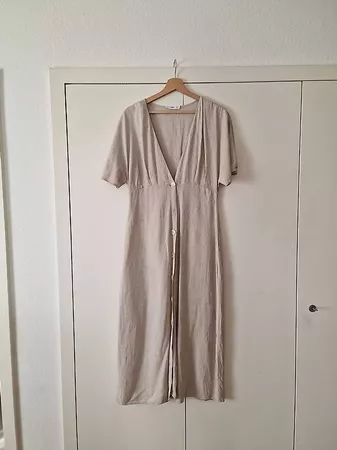 Beiges langes Sommerkleid von Mango - Grösse M