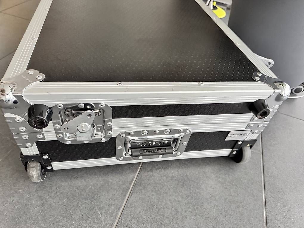 Pioneer Lettore multimediale & Streamer: 2x Pioneer CDJ-2000NXS2 inkl. Flightcase – Usato da Schötz venduto da Nick000 4
