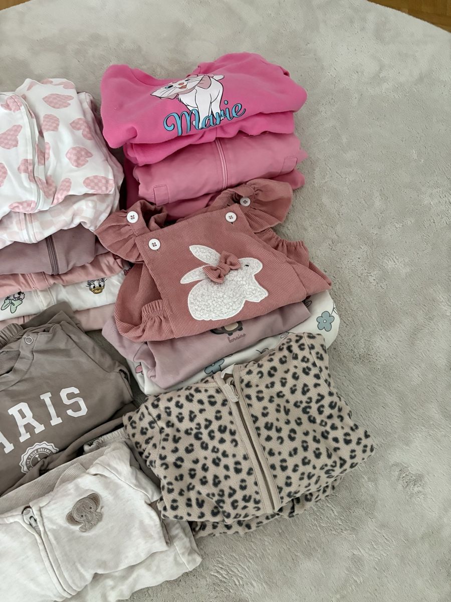 Lotti & Set di vestiti: Kleiderpaket Baby – Usato da Basel venduto da Merita27 1