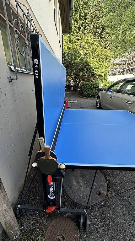 Tennis da tavolo: Tischtennisplatte inkl Schläger – Usato da Näfels venduto da Teamplaypomodori 1
