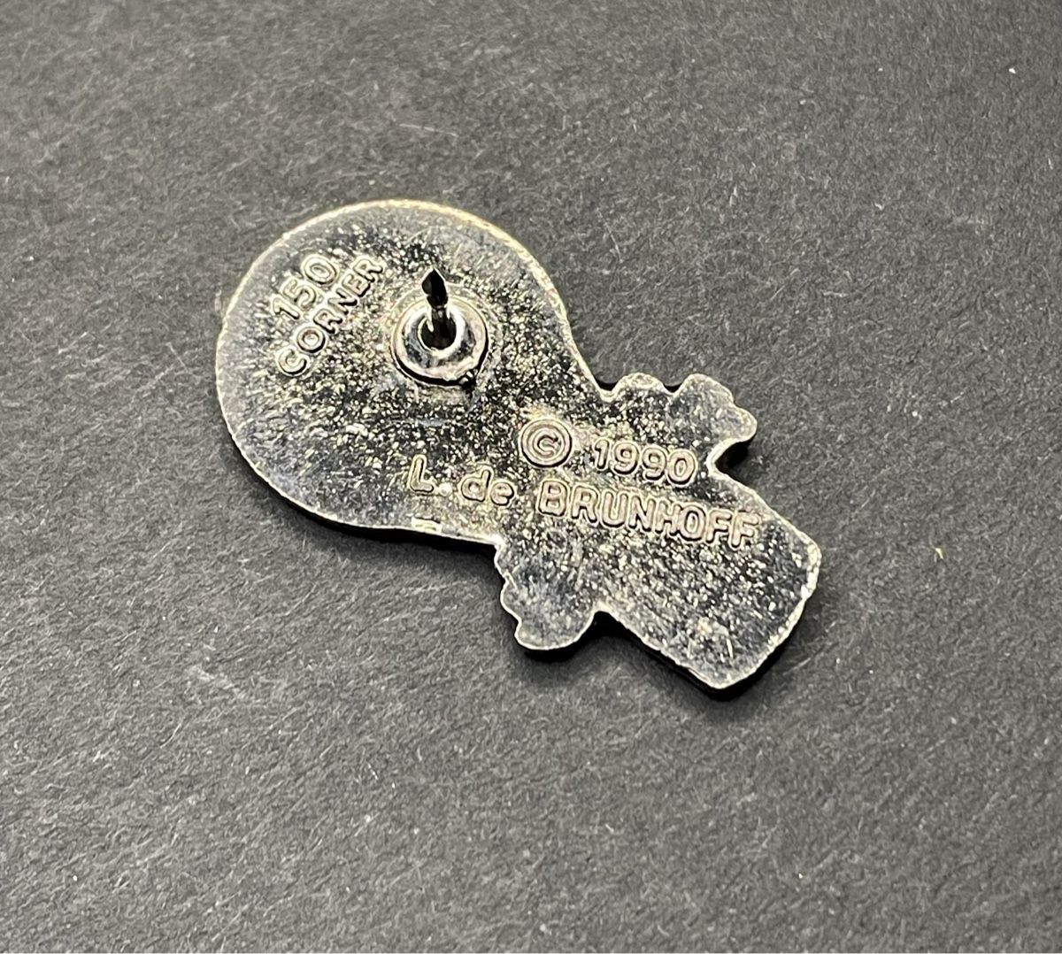 Plaketten & Abzeichen: Pin’s Babar dans une montgolfière signé Corner – Gebraucht aus Genève von mar_nd6c 1