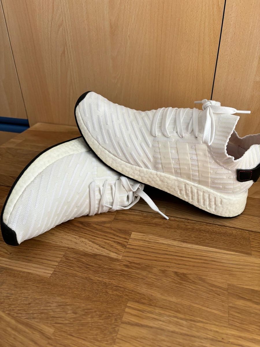 Adidas Scarpe da uomo: Adidas NMD R2 – Nuovo (secondo la descrizione) da Ascona venduto da GioeleS