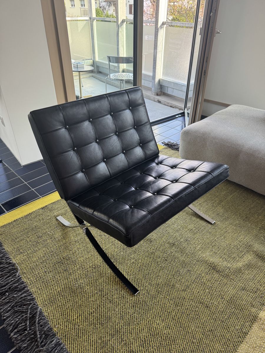 Wunderbar Barcelona Chair Replica Bilder