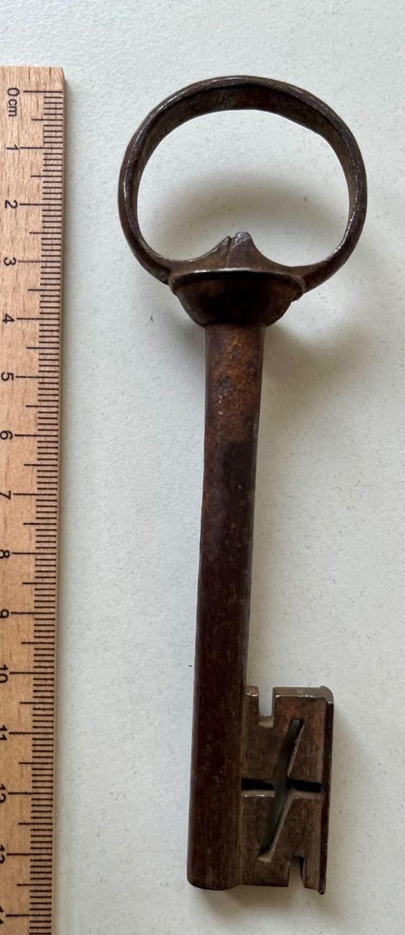 Chiavi: Schlüssel antik Eisen, Bart, ca. 13cm – Usato da Ostermundigen venduto da DaxKarten-75