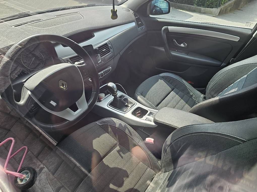 Autos: Renault laguna 2.0 i collaudata  – Gebraucht aus Bironico von Maurizzio 1