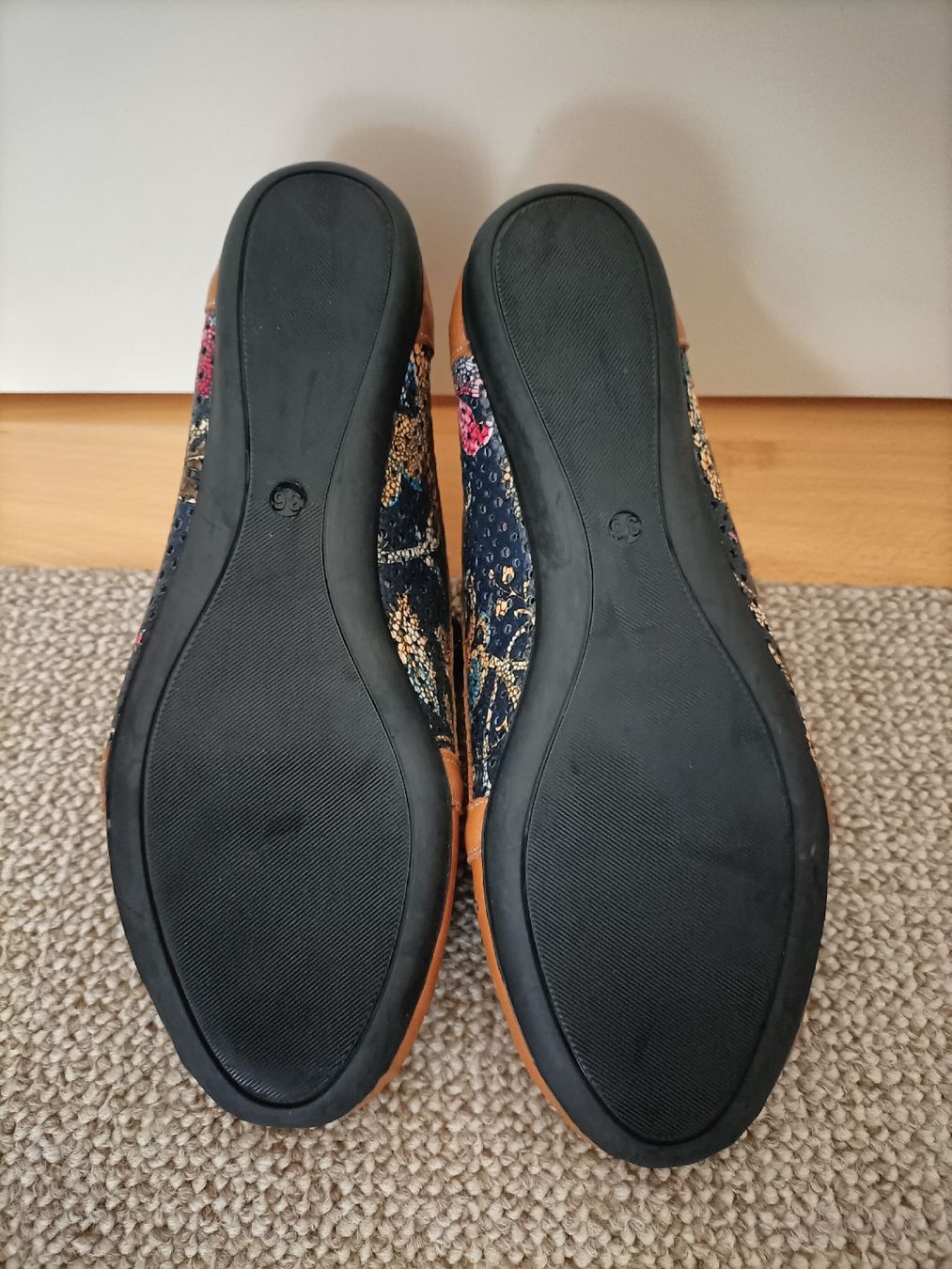 Scarpe da donna: Leder Schuhe in Grösse 36, NEU! – Nuovo (secondo la descrizione) da Wil SG venduto da MissMillie71 2