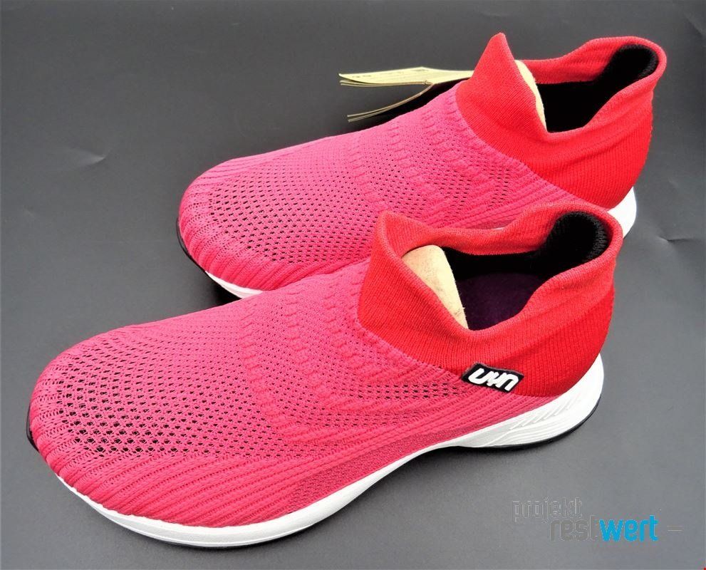 UYN Scarpe da donna: UYN FREE FLOW MASTER, PINK/ORANGE, GR. 37 – Nuovo (secondo la descrizione) da Winterthur venduto da Restwert_Winterthur 1