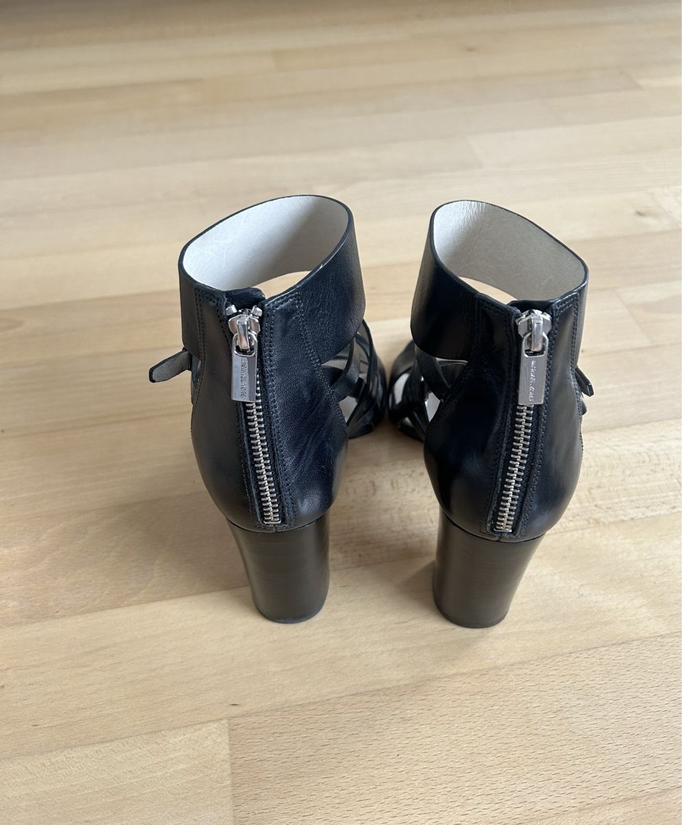Michael Kors Scarpe da donna: MK Leder Sandaletten Gr. 38 – Usato da St.Gallen venduto da tze_g7lv 2