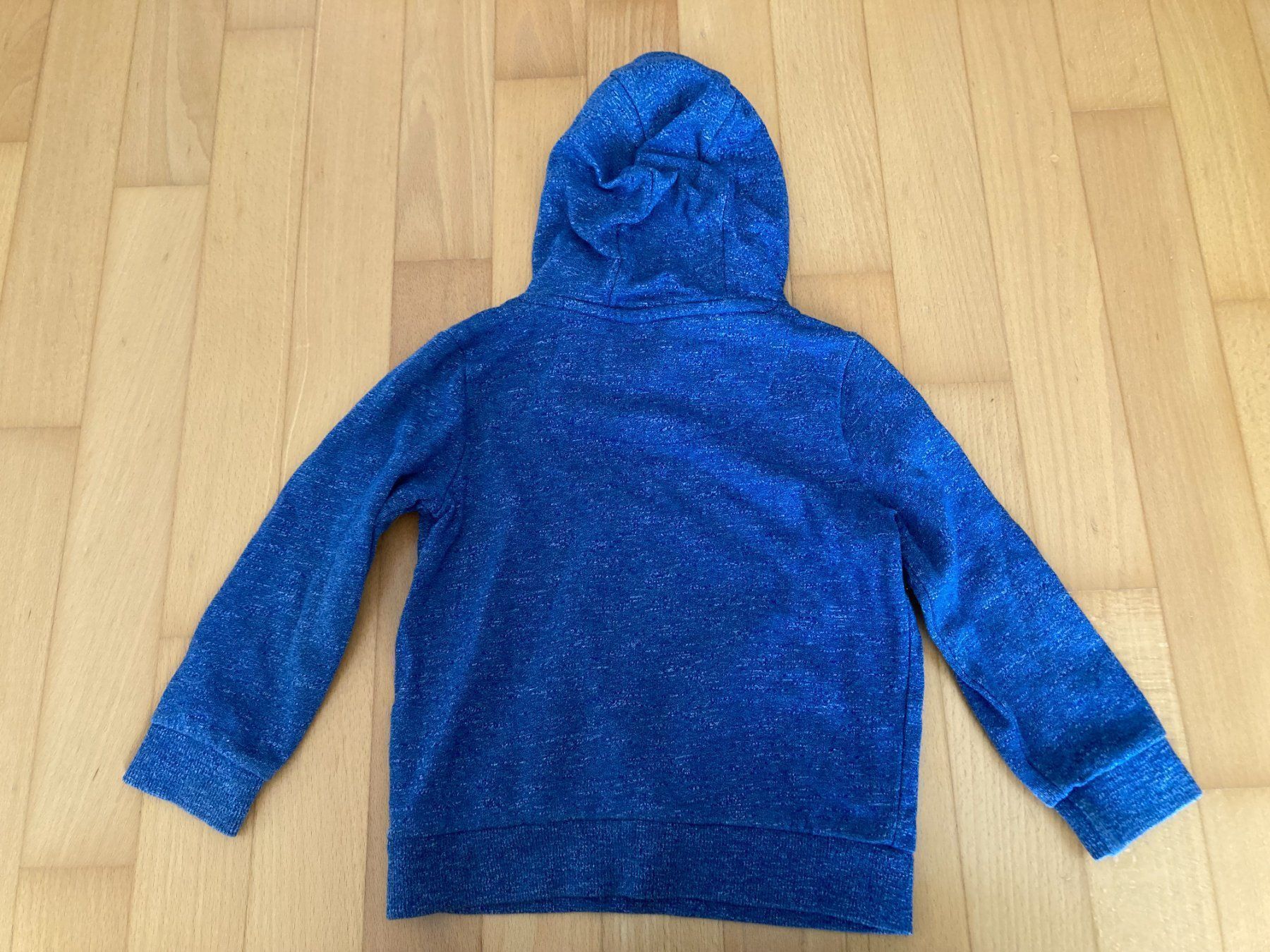 Maglioni & Felpe: Kapuzen-Pullover – Usato da Muttenz venduto da Juvenile33 4