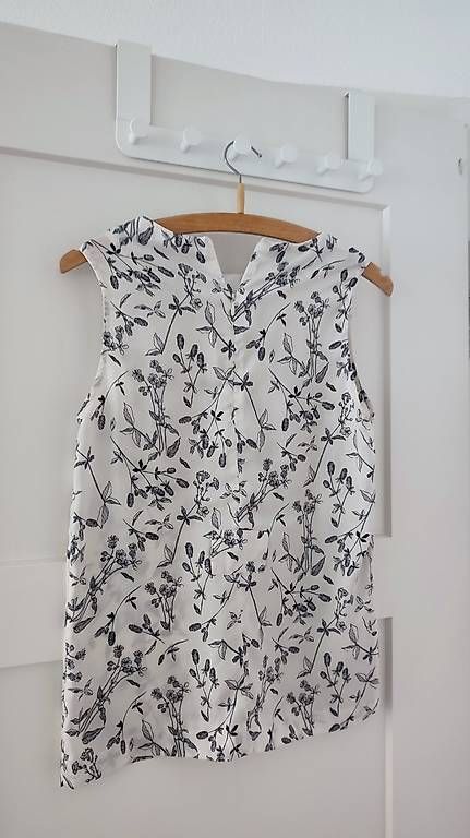 Top: White/Weißes Top S – Usato da Zürich venduto da aba_6b6j 3