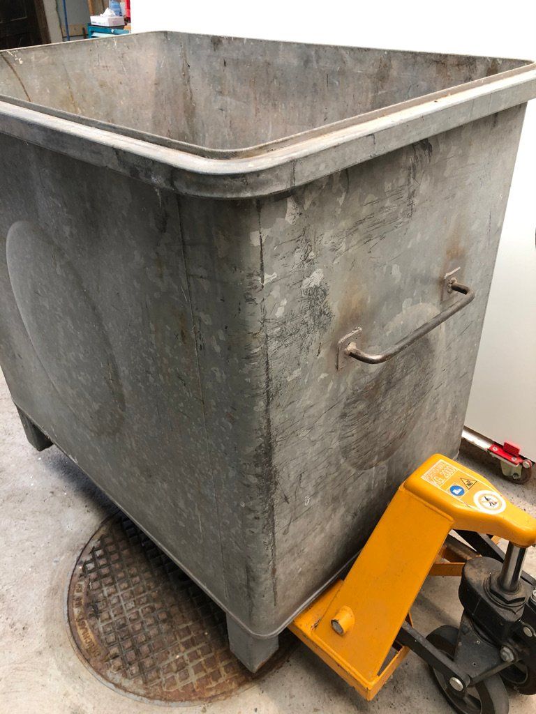 Conteneurs de construction: Container – D'occasion à Meltingen par elino95 3