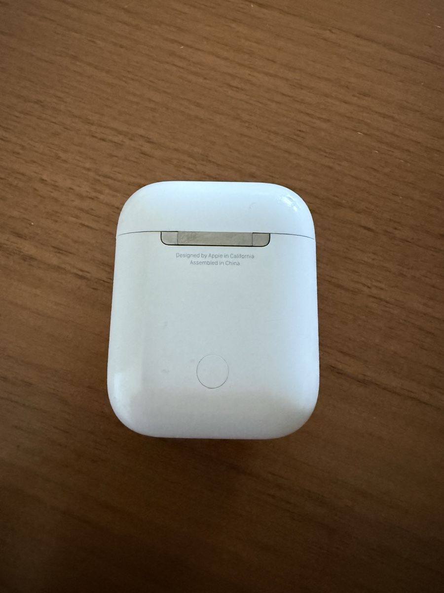 Apple Cuffie: Apple AirPods – Usato da Dübendorf venduto da zhe_69pd