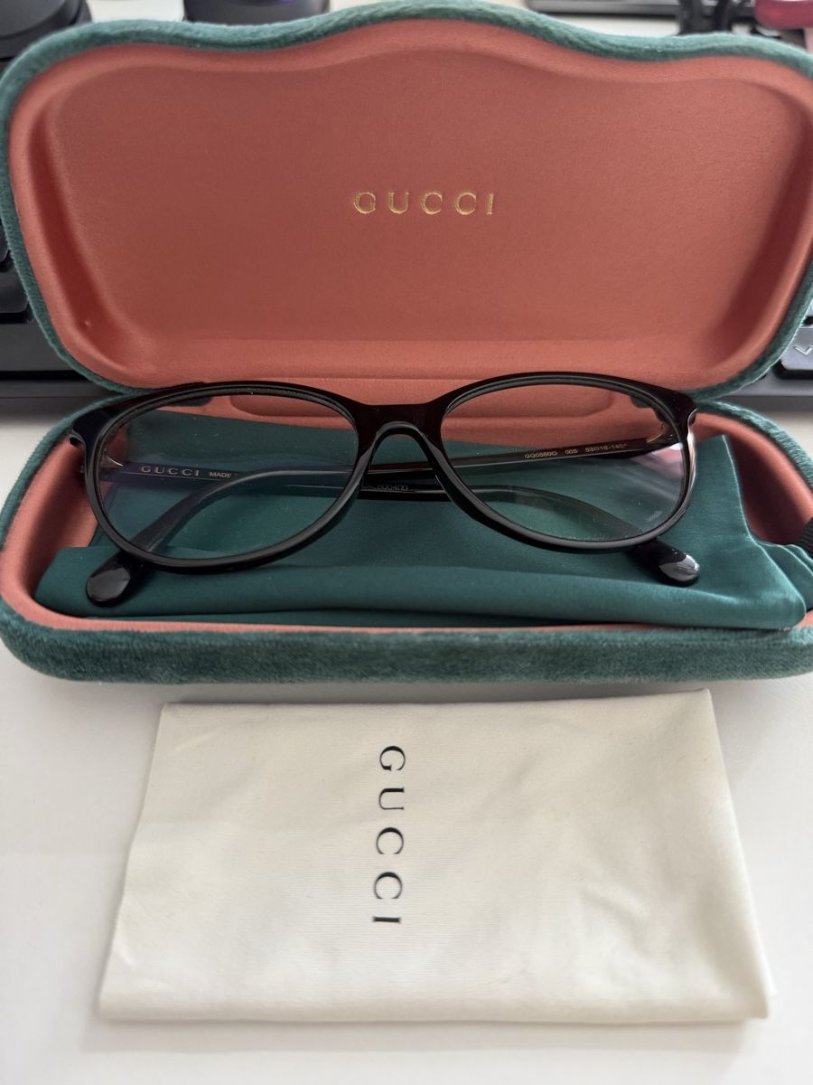 Gucci Lunettes & Verres: Gucci Brille GG05500 Schwarz – D'occasion à Oftringen par Melrkvc
