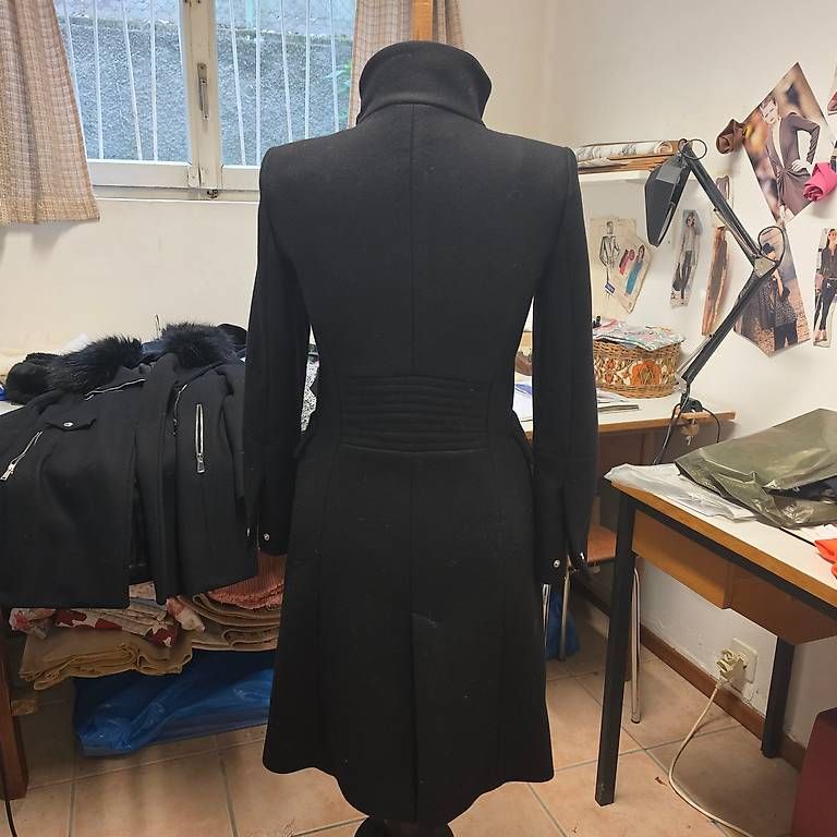 Cappotti: Mantello nero lungo ZARA – Usato da Breganzona venduto da gue_8q85 3