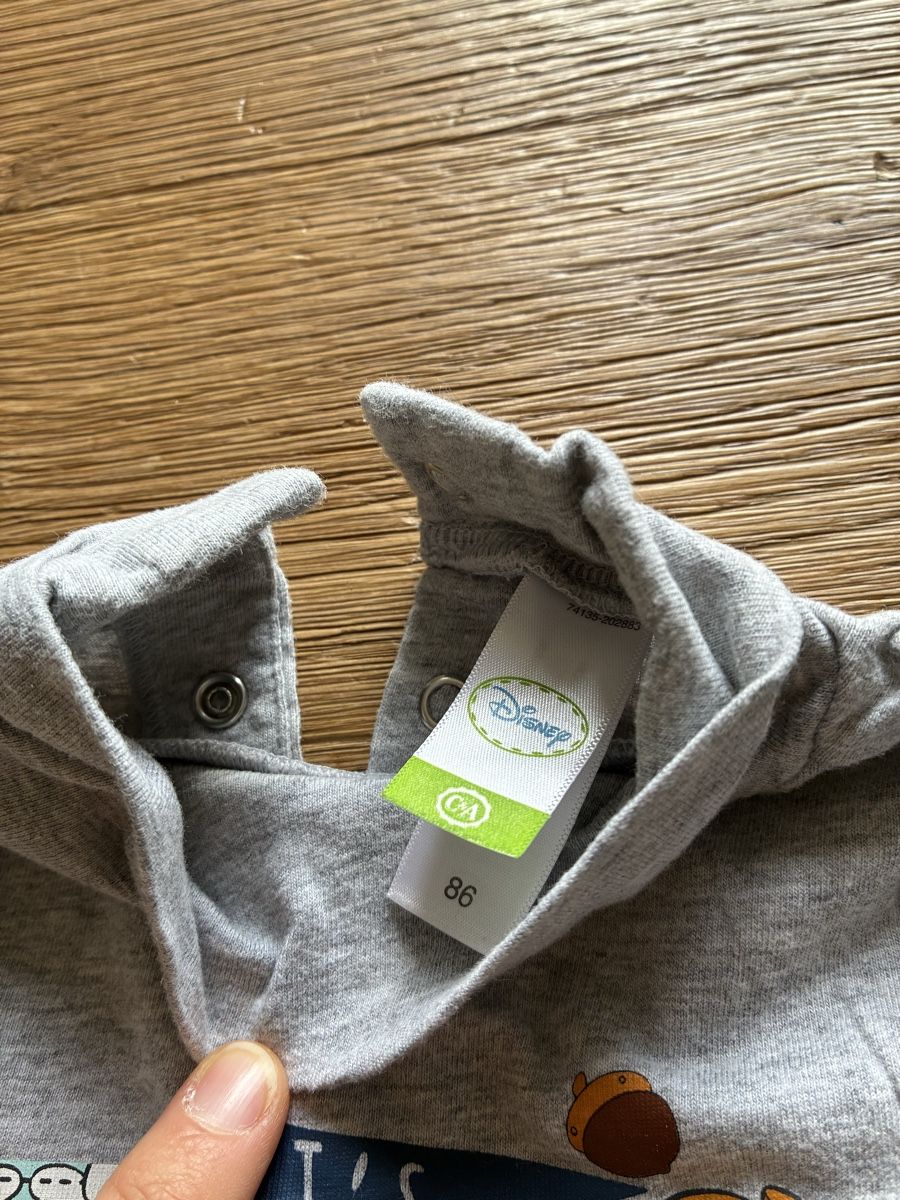 C&A Maglioni & Felpe: 2 Langarmshirts in Größe 86 – Usato da Wolfwil venduto da NewGirl 4