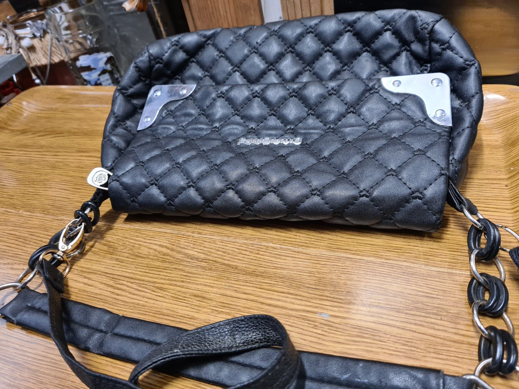Borse da donna: Weiche Handtasche mit Kettengriff – Usato da Amriswil venduto da used2use 2