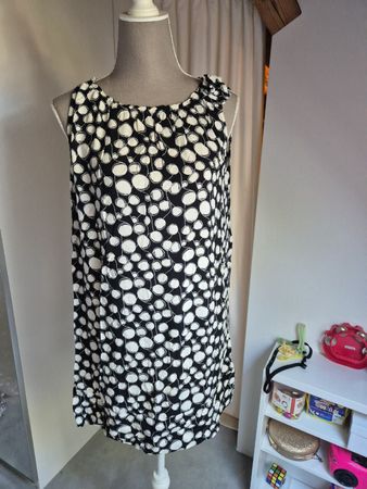 Damen Kleid Chicoree schwarz weiss gemustert Grösse L