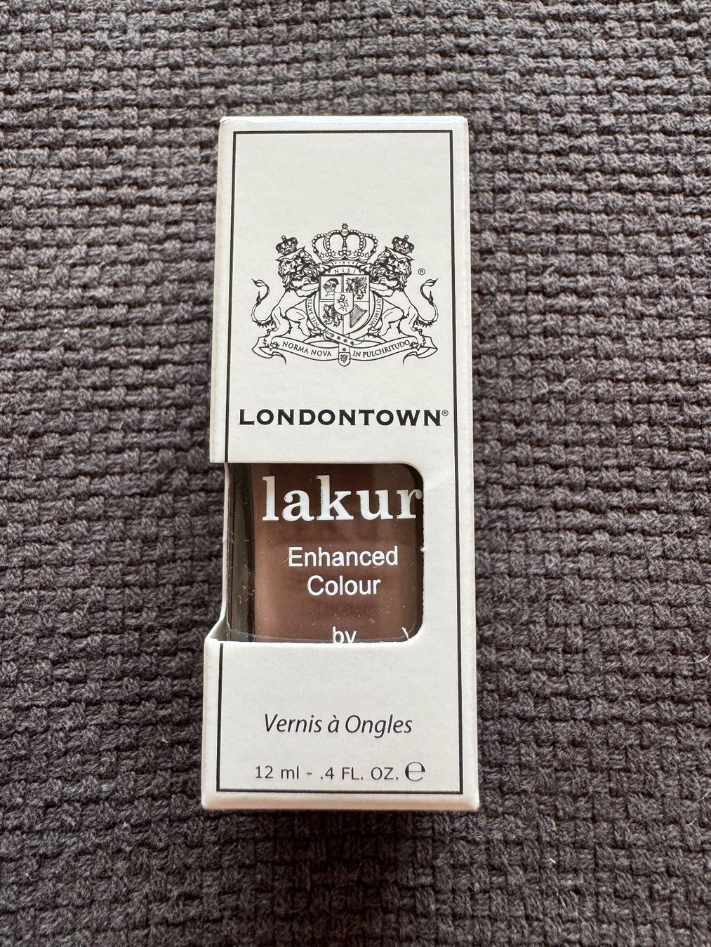 Smalto per unghie: Nagellack von Londontown – Nuovo e nell'imballaggio originale da Zürich venduto da Lionsands
