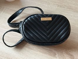 Schicke Spiral Gürteltasche/ Bauchtasche in Schwarz