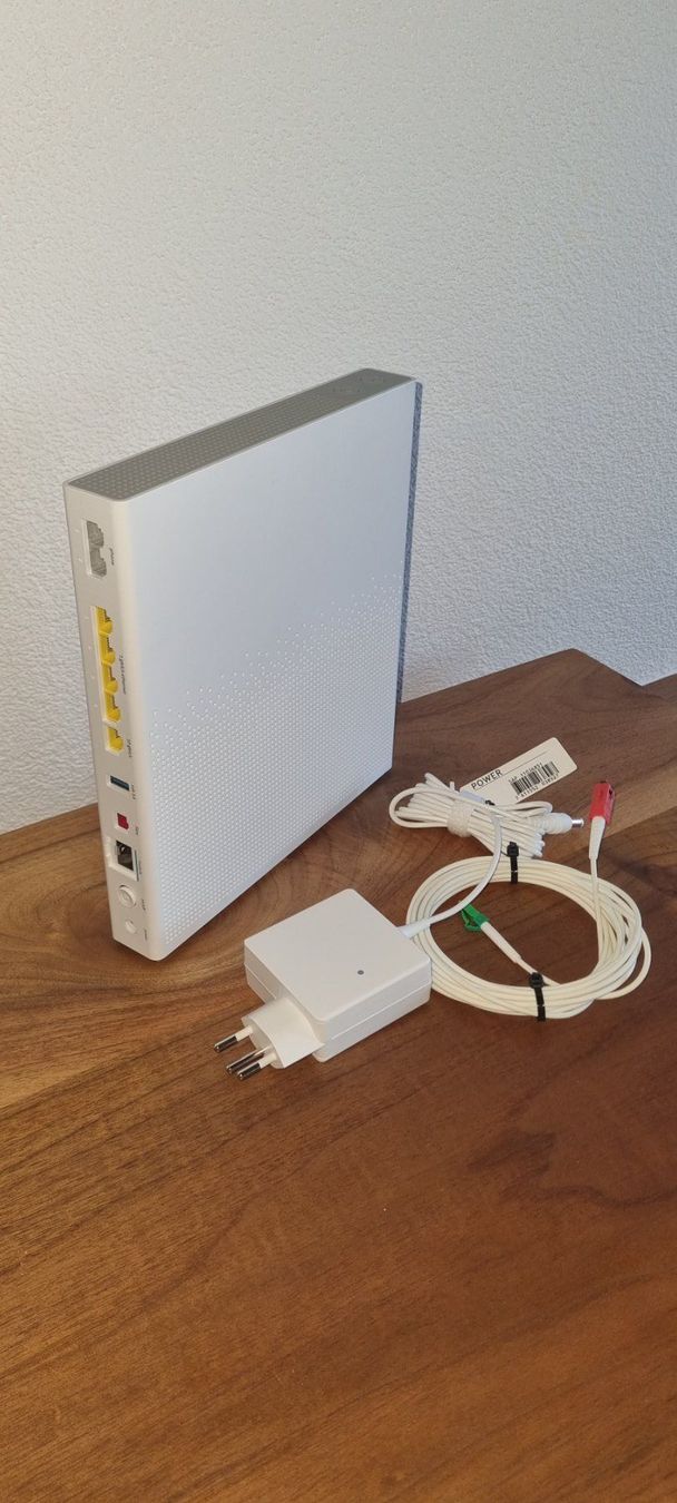 Swisscom Modem & Router: Swisscom Internet-Box 4 – Usato da Kaltacker venduto da Andy1969 1