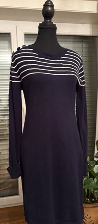 ROBE MARINIÈRE EN MAILLE – BLEU MARINE