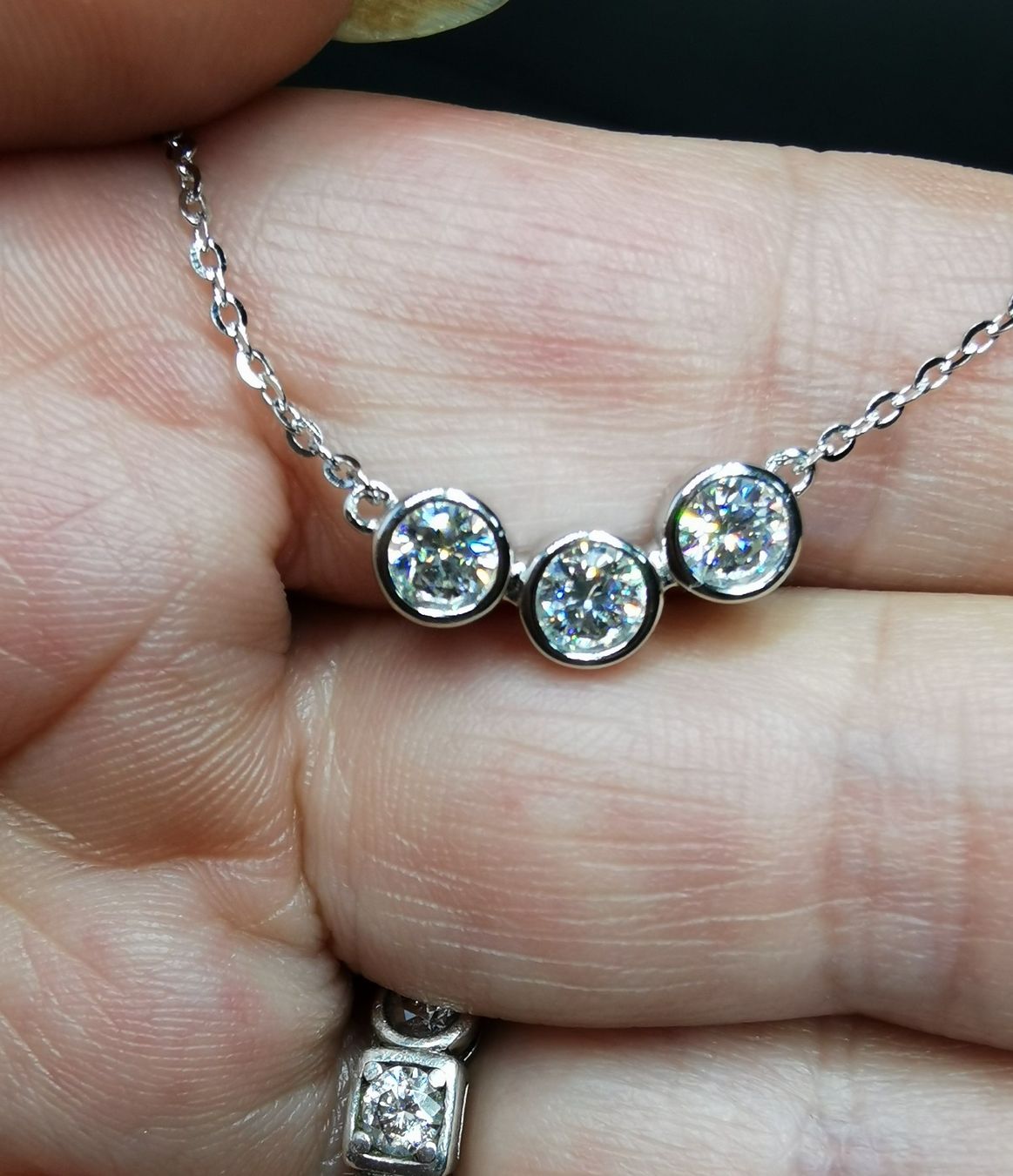 Catenine: Collier argent avec diamants moissanite de 0,9 ct certifiés – Nuovo e nell'imballaggio originale da Reconvilier venduto da Tsma67 6