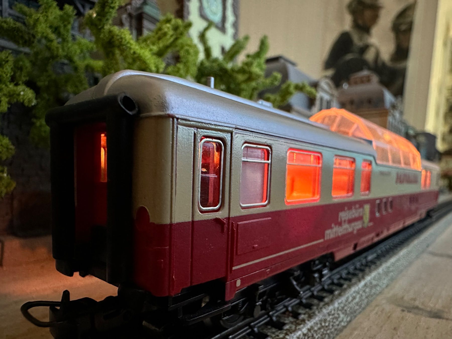 Märklin Modellini di ferrovie: Märklin 4169 TEE Panoramawagen – Usato da Lupsingen venduto da New-Haven