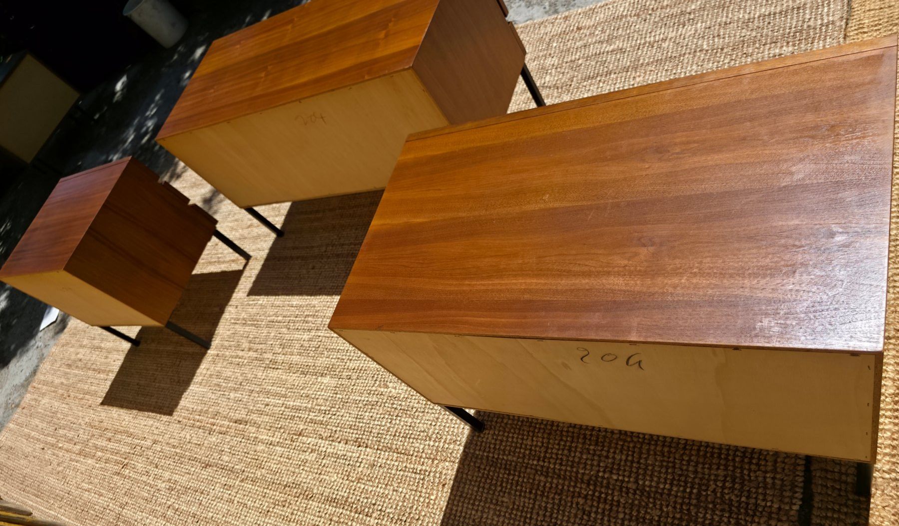 Cassettiere: Mid Century  Minimalist Sideboard Modular – Usato da Haslen AI venduto da Vintagelix 5