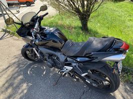 Moto Yamaha FZ6S ABS