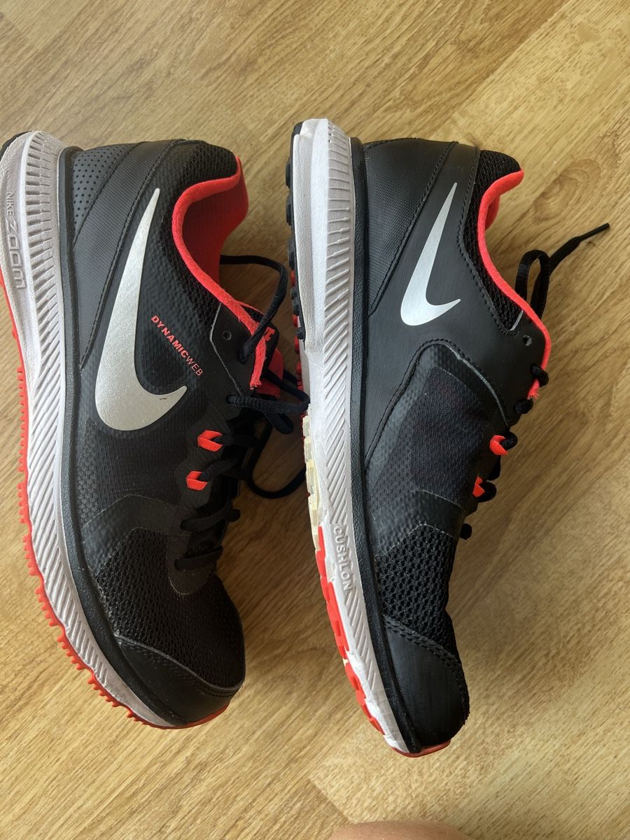 Herrenschuhe: Nike Gr. 42 – Gebraucht aus Aarau von LiaSenn