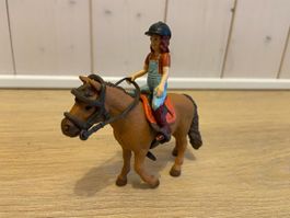Schleich Pony mit Zubehör & Reiterin