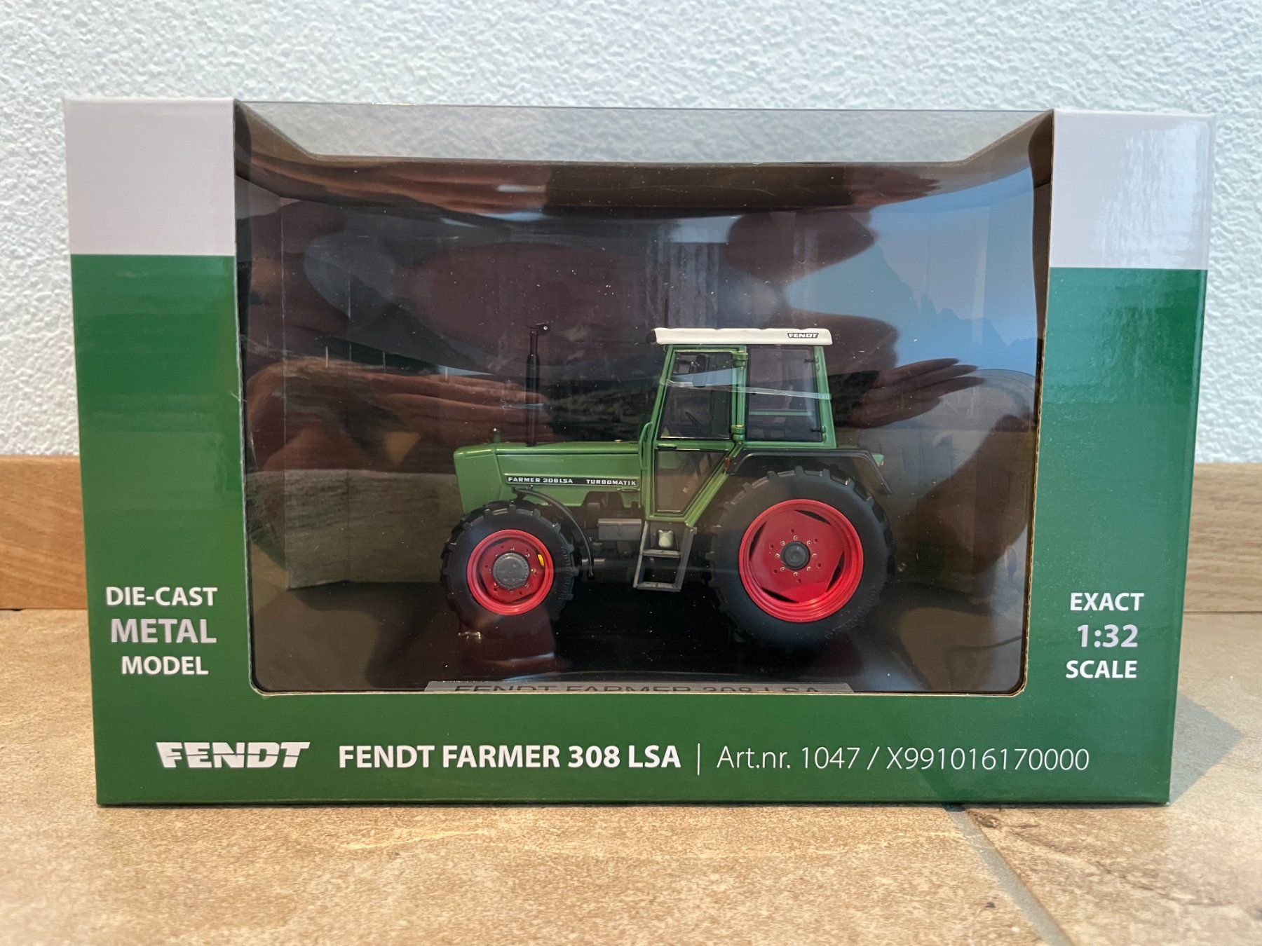 Fendt Traktoren: Fendt Farmer 308 LSA – Neu und originalverpackt aus Kreuzlingen von Stefan1150 4