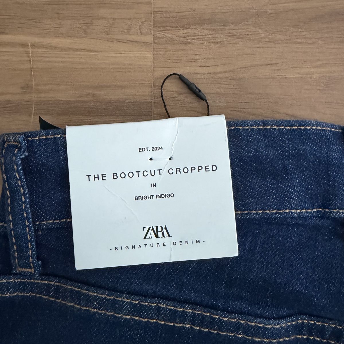 Zara Jeans: ZARA Jeans Bootcut Cropped – Nuovo e nell'imballaggio originale da Horw venduto da carmencatharina 2
