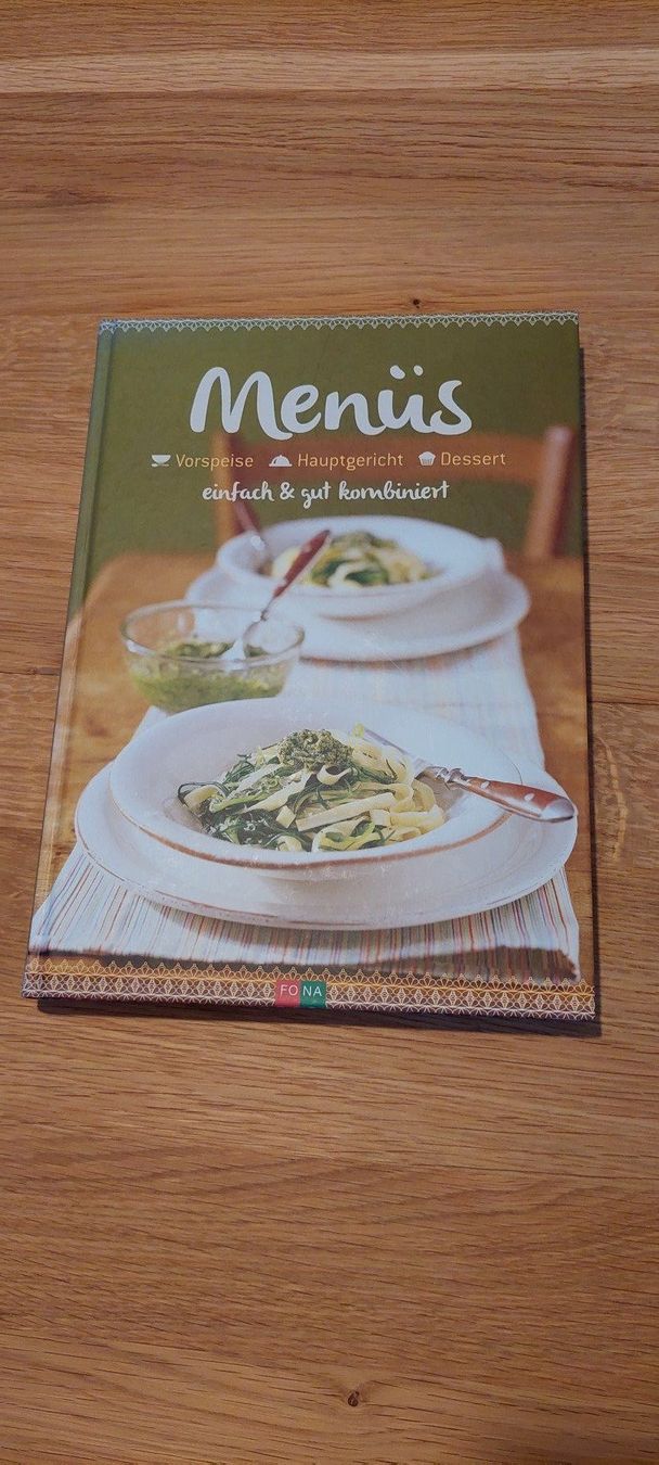 Libri: Kochbuch Menüs – Usato da Schaffhausen venduto da Robuco_93