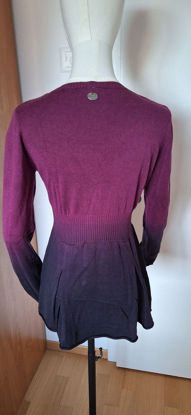 Maglioni & Felpe: pull / gilet, Et companie – Nuovo e nell'imballaggio originale da Lussery-Villars venduto da pousinete02 2